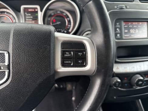 Used 2019 Dodge Journey SE w/ Premium Group FWD image 15