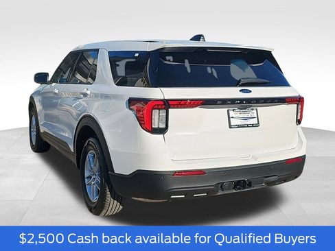 New 2026 Ford Explorer Active image 5