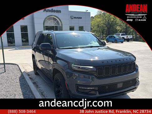 Used 2025 Jeep Wagoneer Series II w/ Premium Group I AWD/4WD image 1