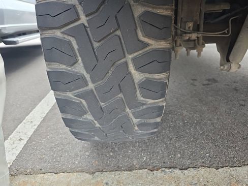 Used 2019 Ford F250 Platinum w/ Platinum Ultimate Package image 6