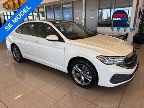 Used 2023 Volkswagen Jetta SE FWD image 1