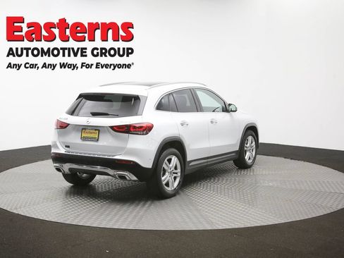 Used 2022 Mercedes-Benz GLA 250 4MATIC w/ Premium Package Lite image 43