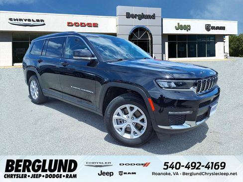 Used 2023 Jeep Grand Cherokee L Limited w/ Trailer Tow Group (B) AWD/4WD image 1