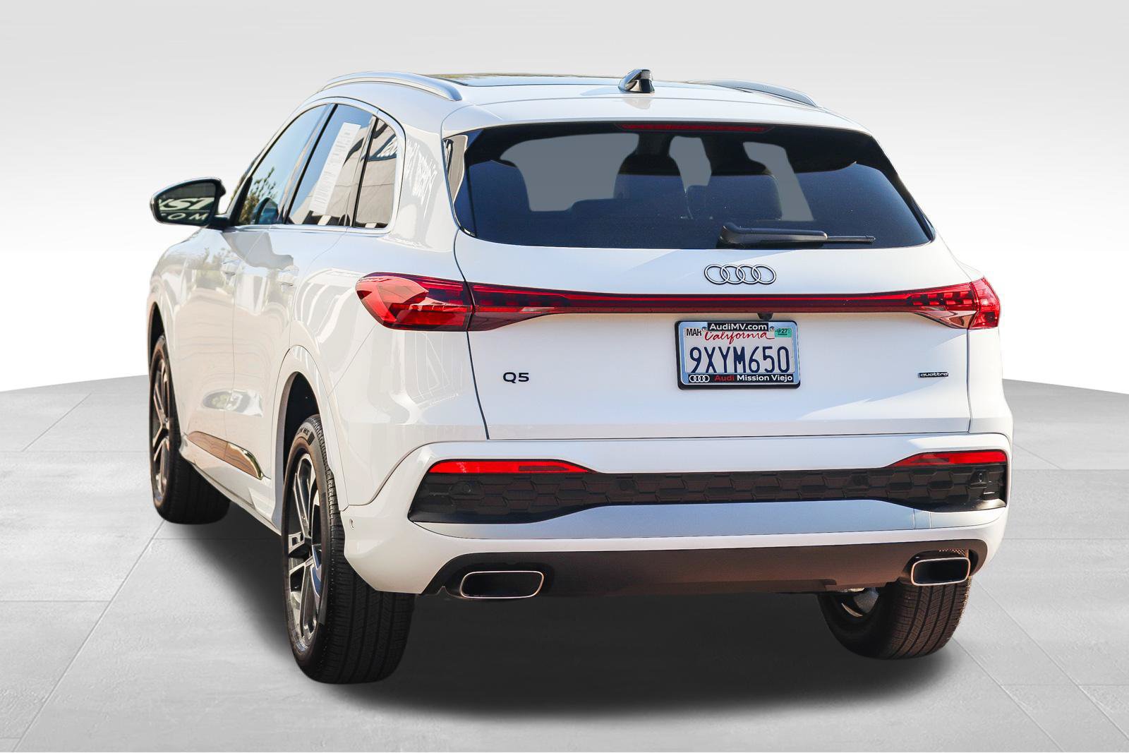Used 2025 Audi Q5 Premium AWD/4WD image 5