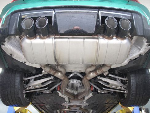 Used 2022 BMW M4 xDrive Competition image 97