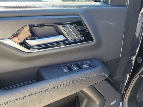 New 2026 GMC Yukon Denali image 13