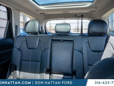 Used 2022 Kia Telluride SX image 17