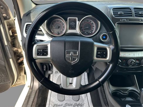 Used 2011 Dodge Journey SXT w/ Trailer Tow Prep Group FWD image 23