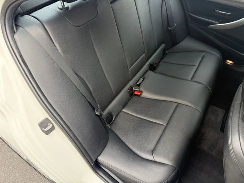 Used 2014 BMW 328i Sedan RWD image 23