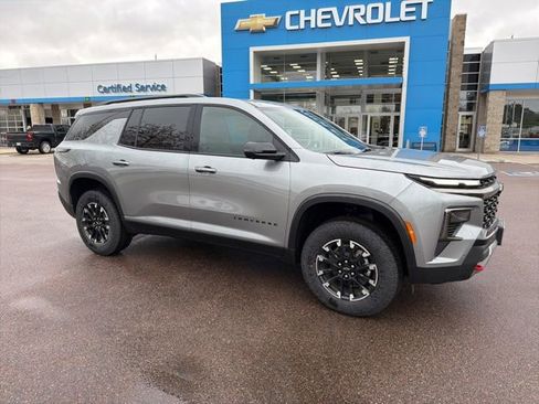 New 2026 Chevrolet Traverse Z71 w/ Enhanced Driving Package AWD/4WD image 1