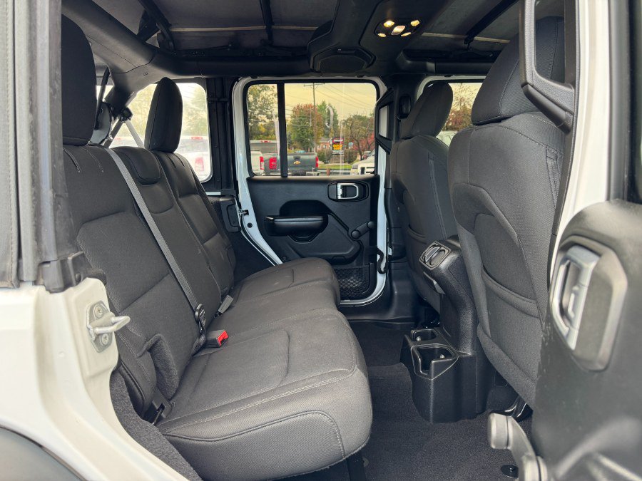 Used 2019 Jeep Wrangler Unlimited Sport AWD/4WD image 17
