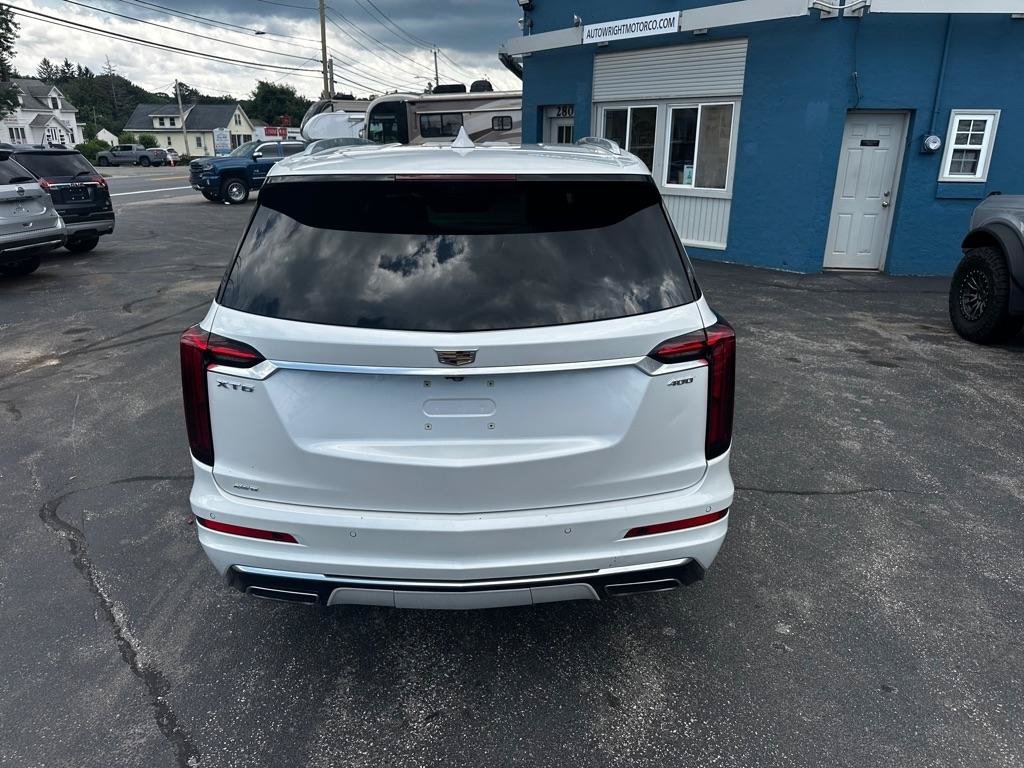 Used 2022 Cadillac XT6 Premium Luxury w/ Technology Package AWD/4WD image 4