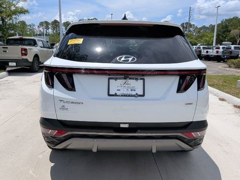 Certified 2024 Hyundai Tucson Limited AWD/4WD image 13
