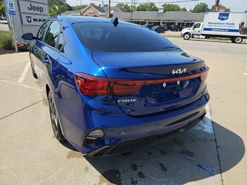 Used 2023 Kia Forte LXS w/ LXS Technology Package FWD image 13