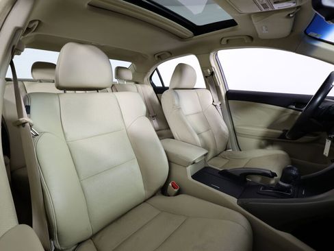 Used 2010 Acura TSX Sedan image 24