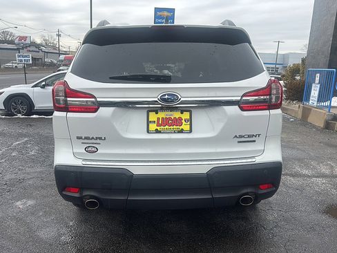 Used 2022 Subaru Ascent Limited w/ Technology Package image 6