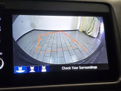 Used 2019 Honda HR-V Sport image 5