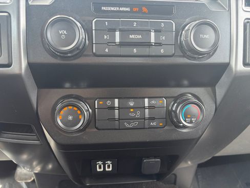 Used 2019 Ford F150 XLT AWD/4WD image 20