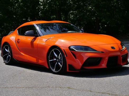 Used 2022 Toyota Supra Premium RWD image 4