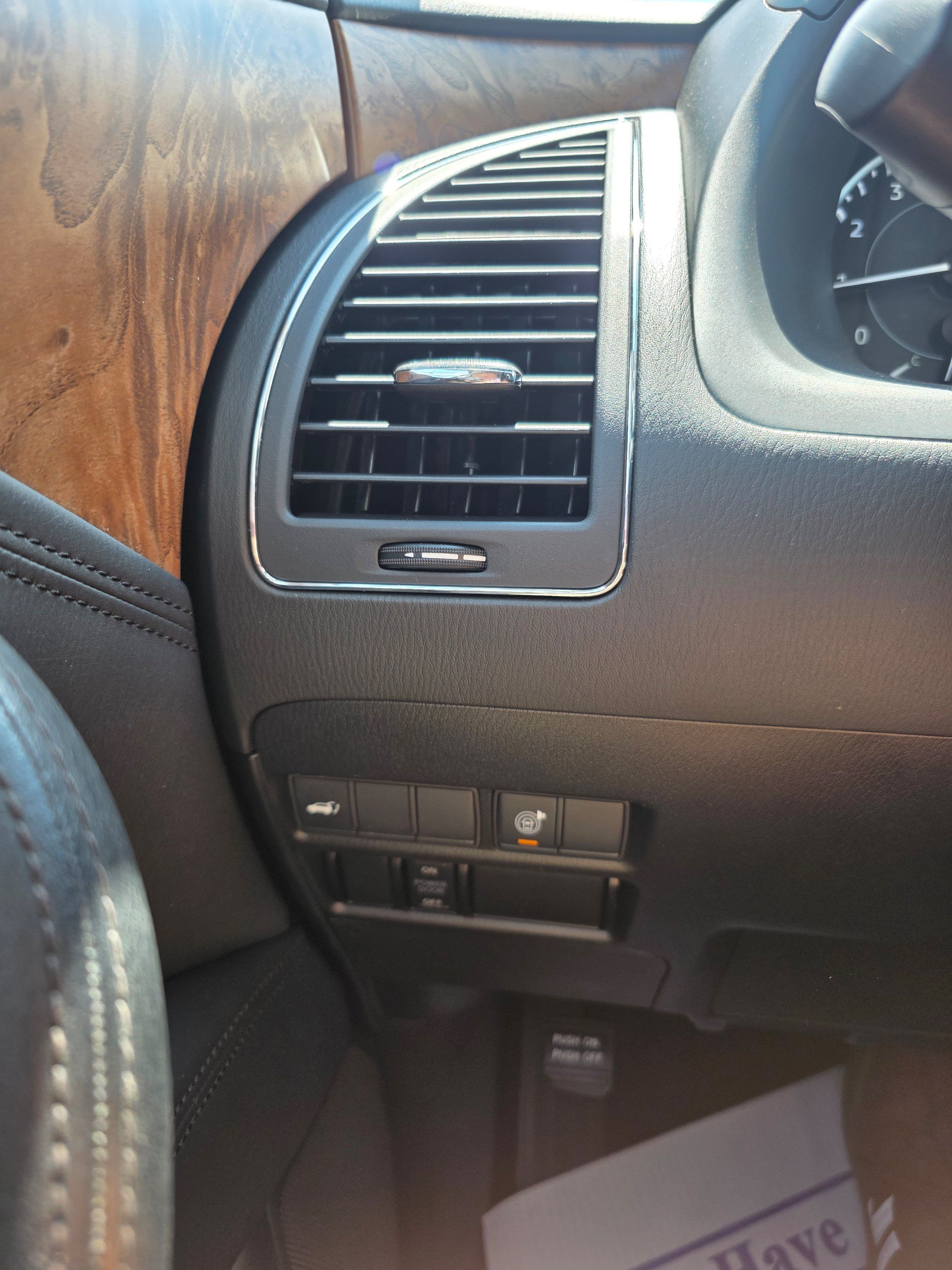 Used 2022 Nissan Armada SL RWD image 19