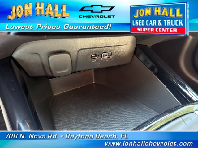 Used 2025 Chevrolet Trax RS w/ Driver Confidence Package FWD image 25