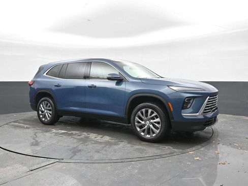 New 2026 Buick Enclave Preferred image 7