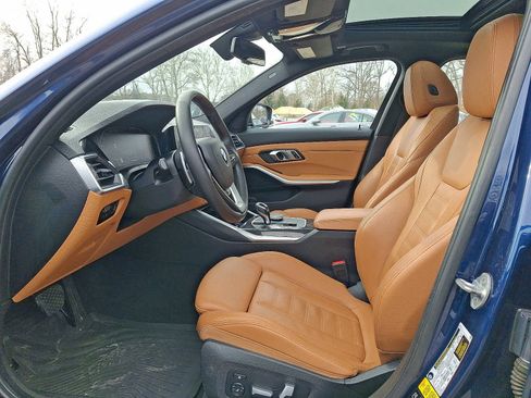 Used 2019 BMW 330i xDrive Sedan w/ Premium Package image 13