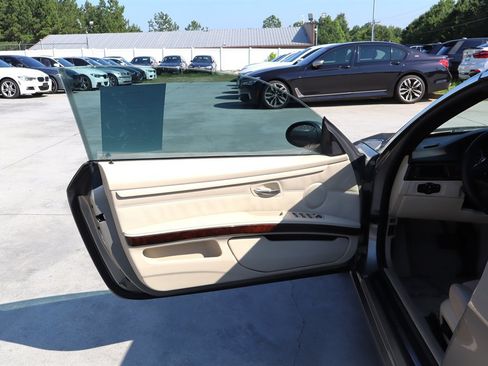 Used 2008 BMW 335i Convertible RWD image 31