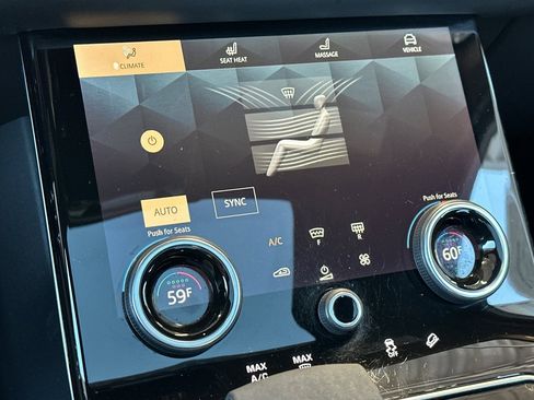 Used 2021 Land Rover Range Rover Velar R-Dynamic HSE image 19