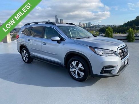 Used 2022 Subaru Ascent Premium w/ Convenience Package AWD/4WD image 1