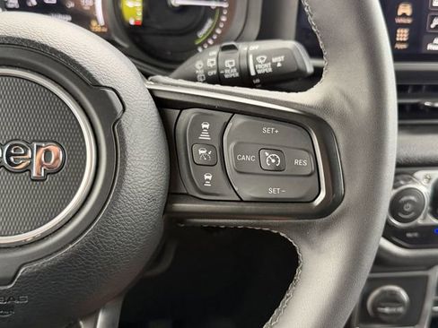 Used 2025 Jeep Wrangler Unlimited Sport S 4xe AWD/4WD image 19