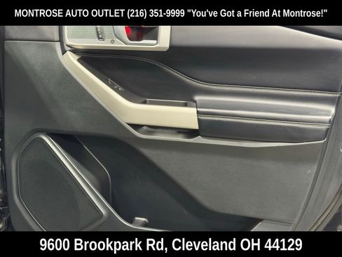 Used 2021 Ford Explorer Limited w/ Equipment Group 301A image 48