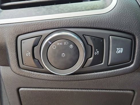 Used 2024 Ford Edge SEL image 23