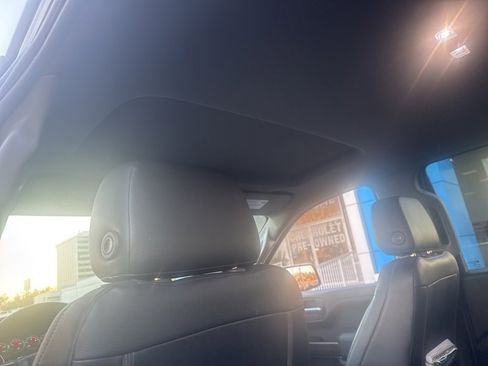 Used 2020 Chevrolet Silverado 1500 LT w/ Fleet Comfort Package image 16