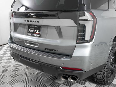 Used 2026 Chevrolet Tahoe RST w/ RST Performance Edition AWD/4WD image 38