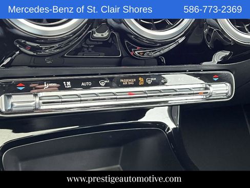 Used 2025 Mercedes-Benz CLA 250 4MATIC image 26