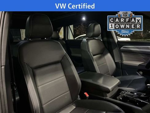 Certified 2023 Volkswagen Atlas Cross Sport SE image 31