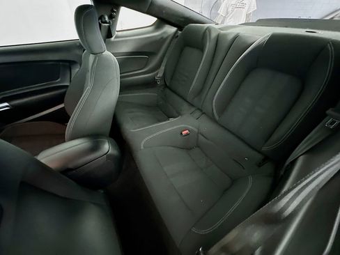 Used 2022 Ford Mustang GT RWD image 29