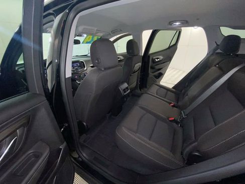 Used 2024 GMC Terrain SLE w/ Driver Convenience Package FWD image 29