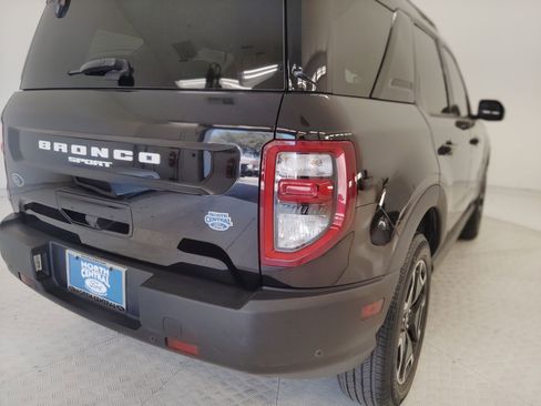 Certified 2023 Ford Bronco Sport Outer Banks w/ Tech Package image 29