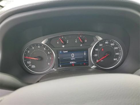 Certified 2023 GMC Acadia SLE w/ Driver Convenience Package image 16