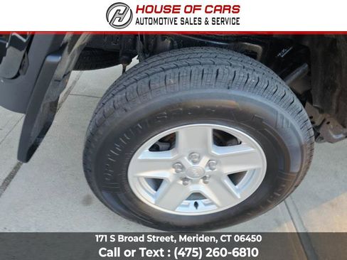 Used 2021 Jeep Gladiator Sport image 22