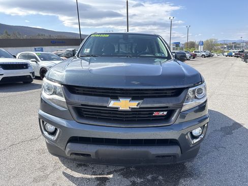 Used 2020 Chevrolet Colorado Z71 image 9
