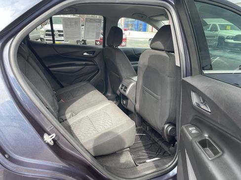Used 2018 Chevrolet Equinox LT image 29