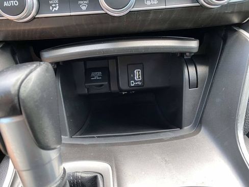 Used 2019 Honda Accord EX-L image 25