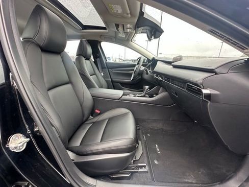 Certified 2025 MAZDA MAZDA3 s image 29