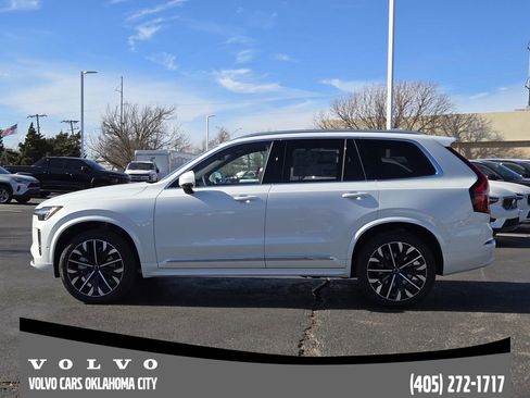 New 2026 Volvo XC90 B6 Plus image 3