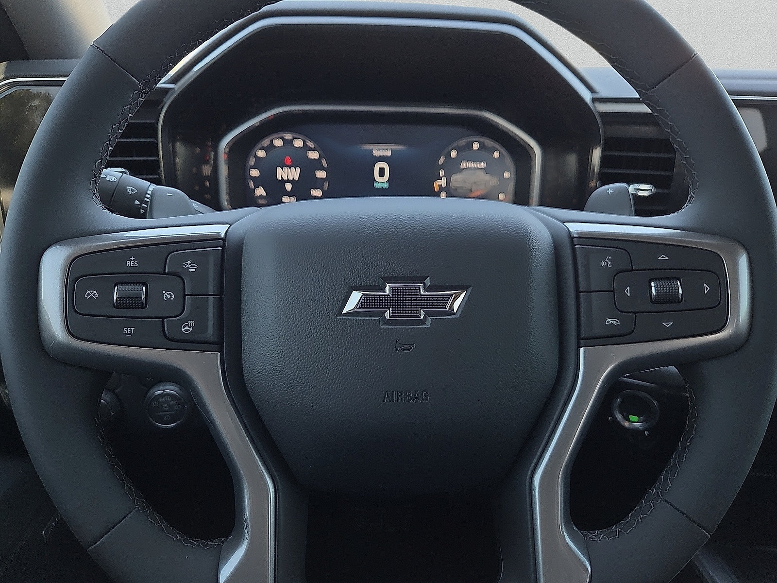 New 2026 Chevrolet Silverado 1500 RST w/ Redline Edition AWD/4WD image 24