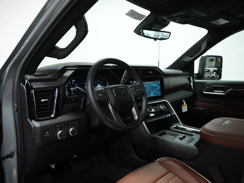 New 2026 GMC Sierra 3500 Denali Ultimate image 27