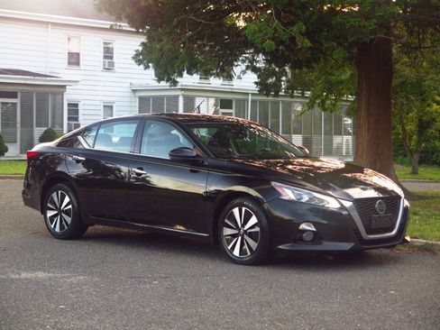 Used 2019 Nissan Altima 2.5 SV AWD/4WD image 7